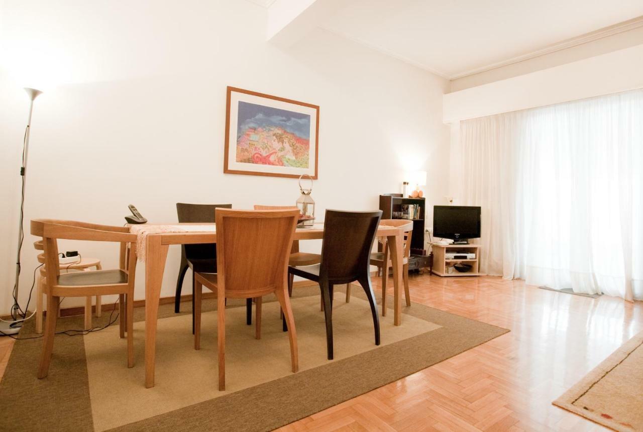 Apartamento Acropolis Area 5 Minutes To The Museum And Metro Atenas Exterior foto