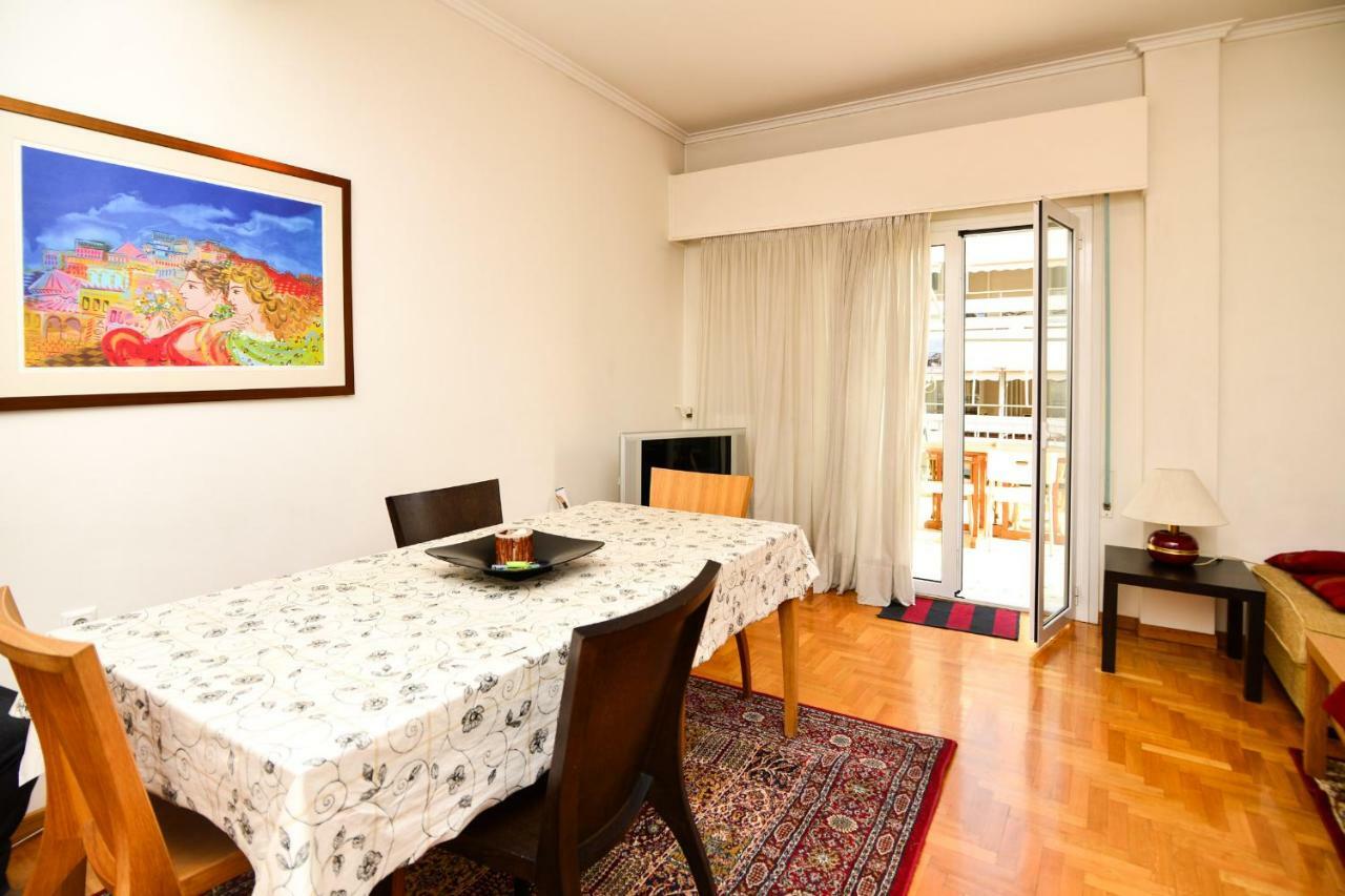 Apartamento Acropolis Area 5 Minutes To The Museum And Metro Atenas Exterior foto